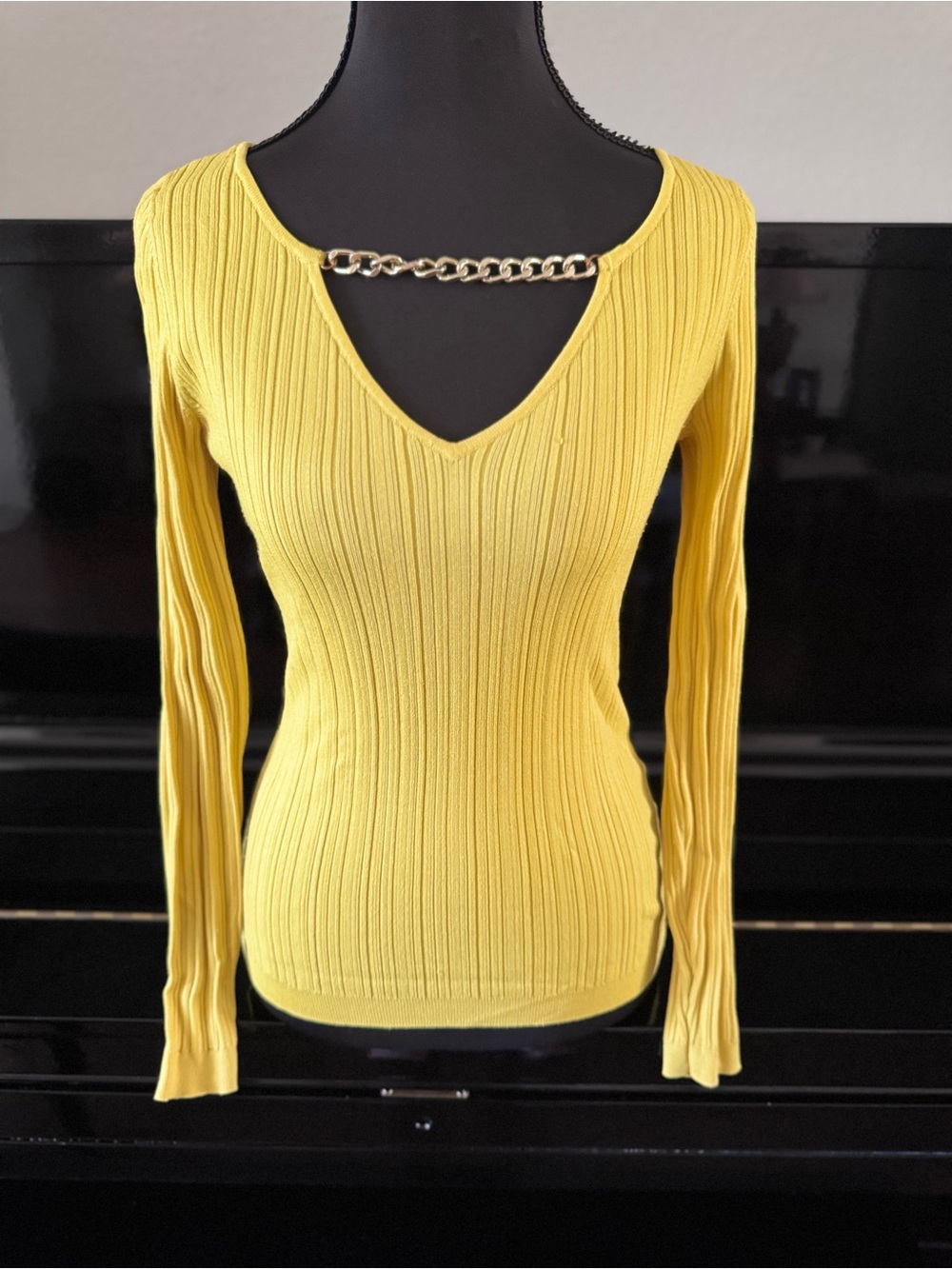 INC International Concepts Ribbed V-Neck Long Sleeve Top with Chain - Yellow
